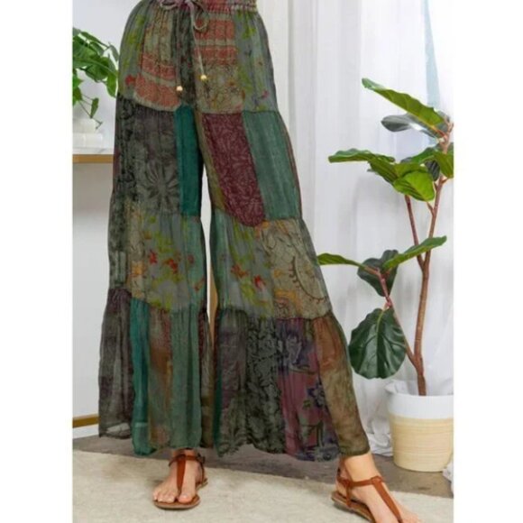 Retro Revival Patchwork Wide Leg Pants Curvy NWT - Picture 4 of 5